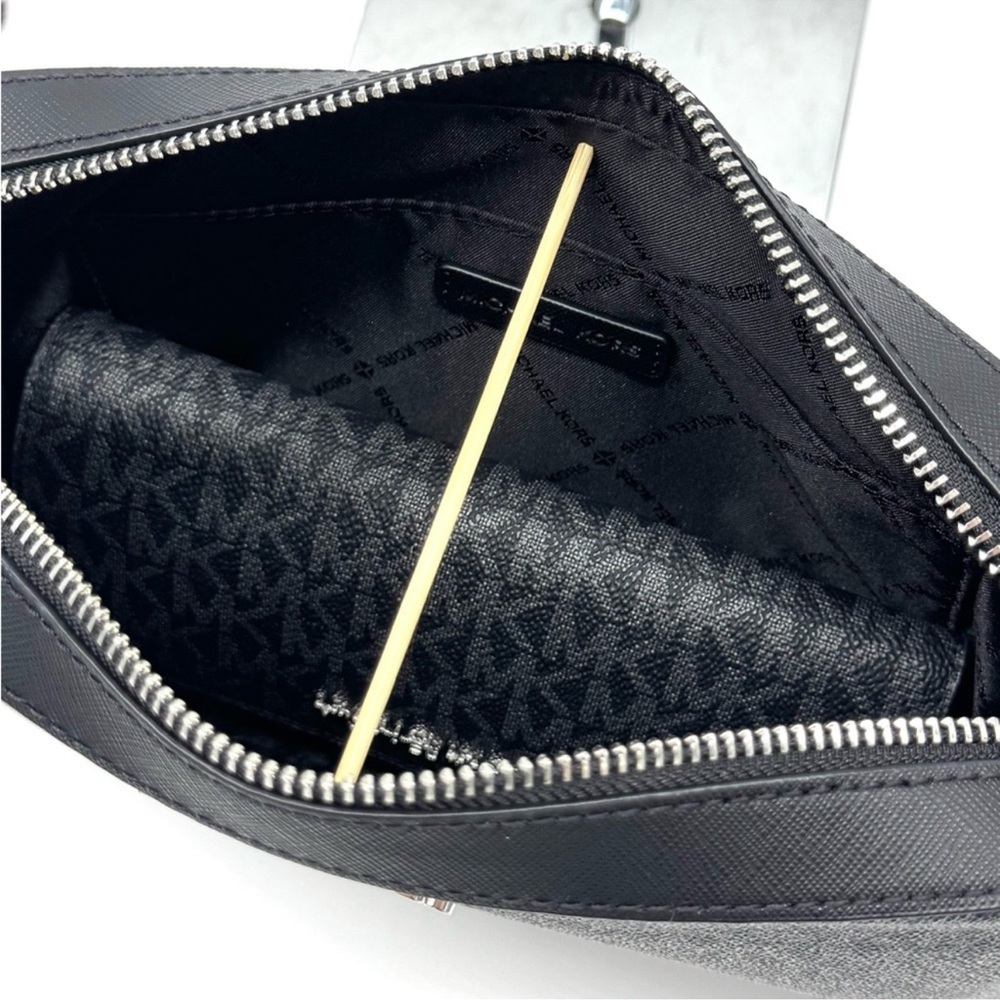 Michael Kors Large Jet Set Travel Logo Crossbody Bag & Matching Trifold Wallet - Picture 9 of 13
